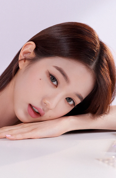 ONE & ONLY BIG PLUS GRAY lên mắt thật