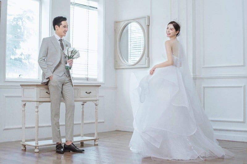 Tiamo Wedding – Ảnh cưới Gen Z, tone sáng trong