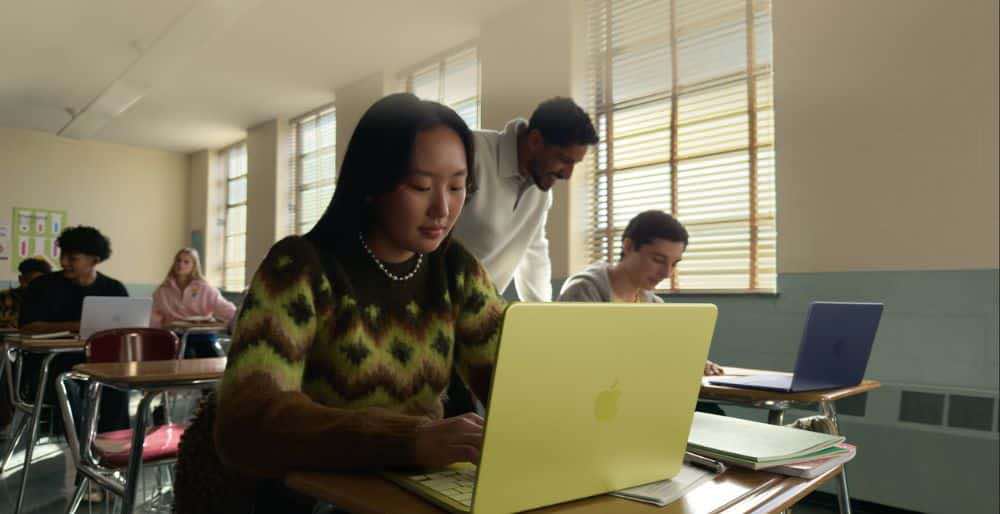 Giá MacBook Neo với MacBook Air