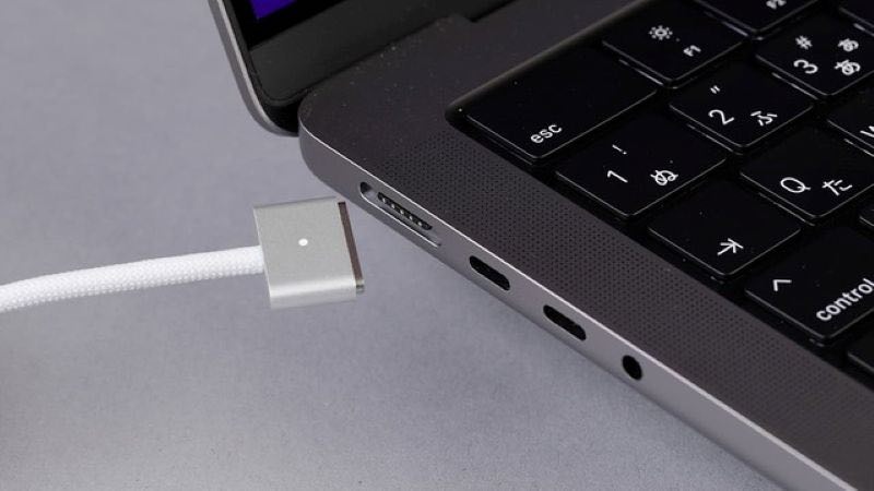 Chu kỳ sạc pin MacBook Air là gì