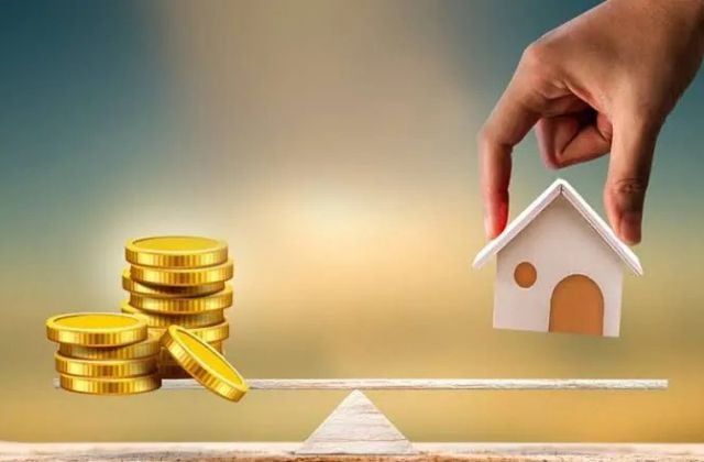 If you have money, should you buy land or gold for the best returns?