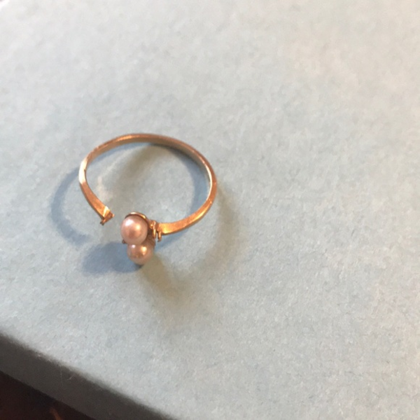 Is It a Problem If a Wedding Ring Is Cracked?