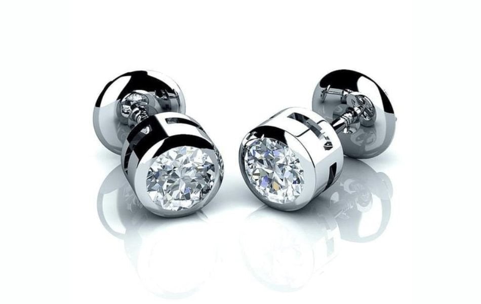 khuyên tai kim cương nam