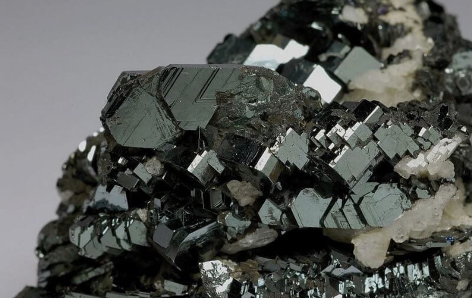 đặc tính của đá Hematite