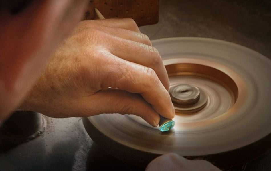 Đá quý và đá bán quý