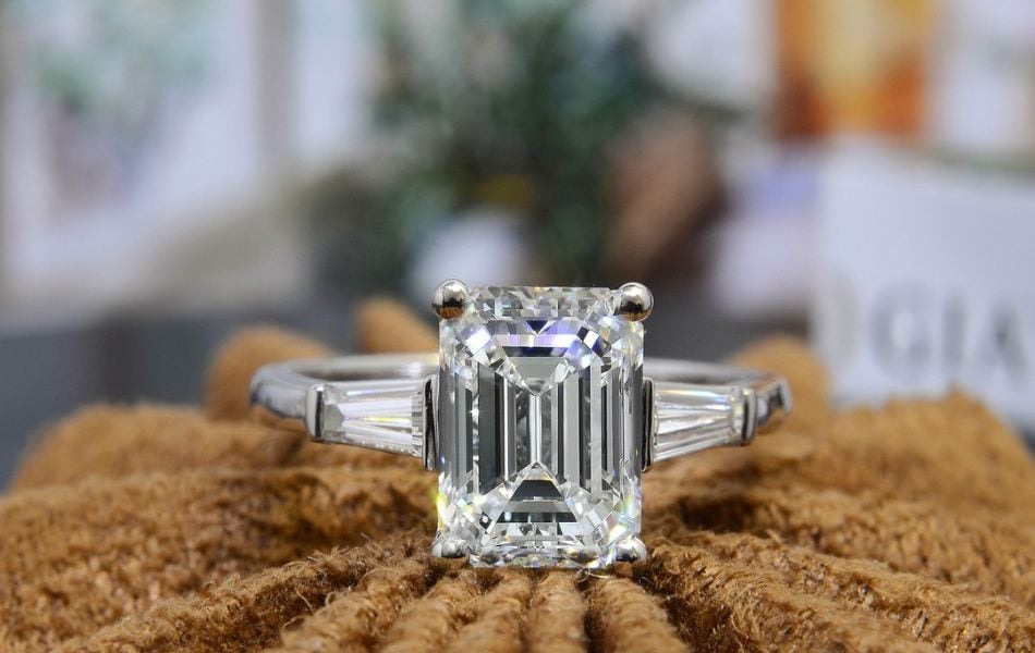 Giác cắt kim cương Emerald