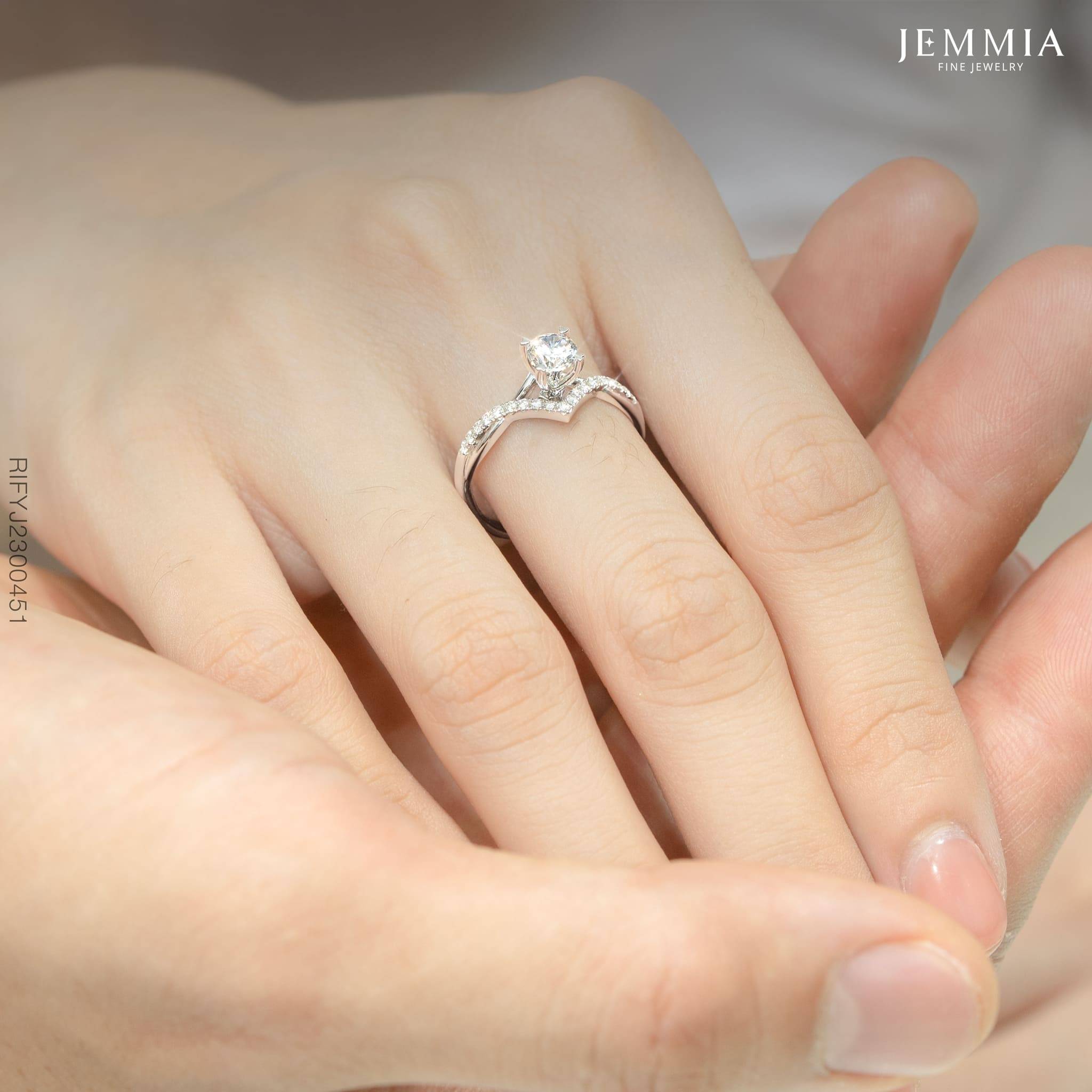 Giá kim cương 4 ly 8