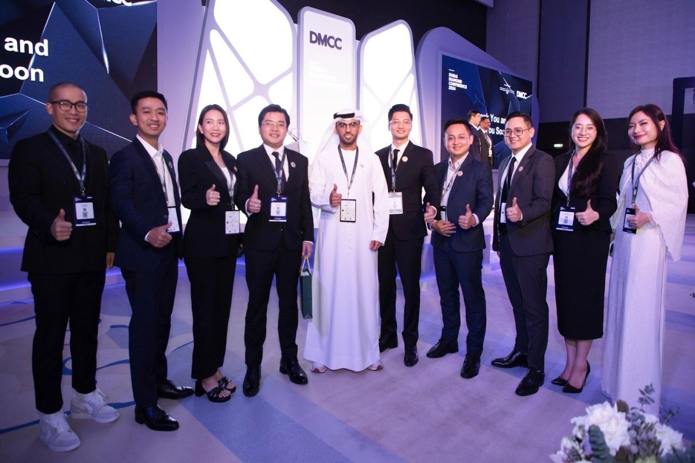 Ban giám đốc Jemmia Diamond và ông Mohammed Karam - Head of Business Development DMCC.