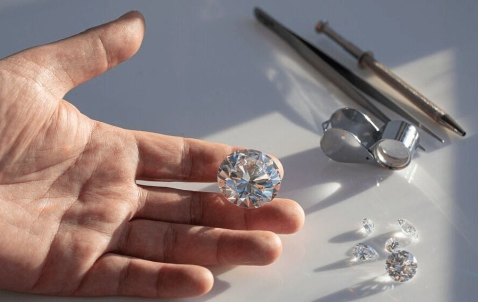 Kim cương 13 carat bao nhiêu ly, nặng bao nhiêu gam