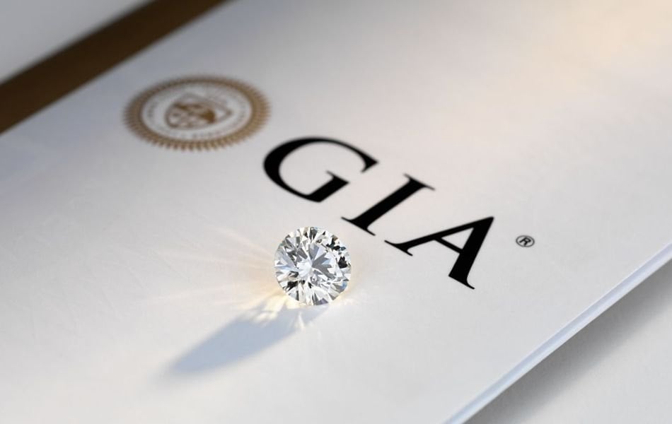 những lưu ý khi mua kim cương 20 carat