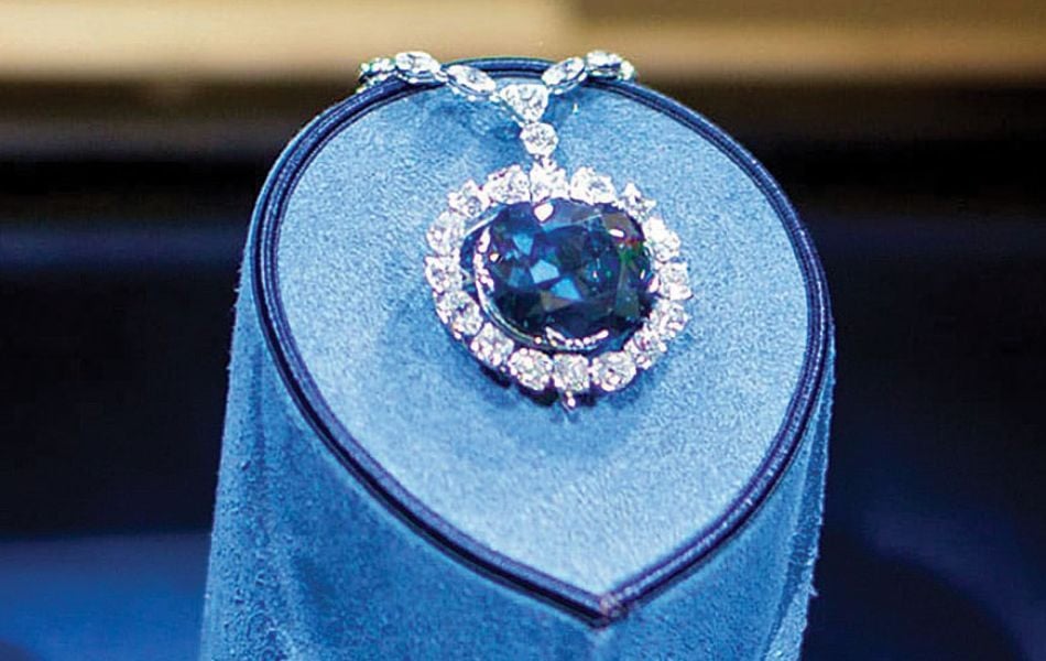 Kim cương 300 carat nặng bao nhiêu