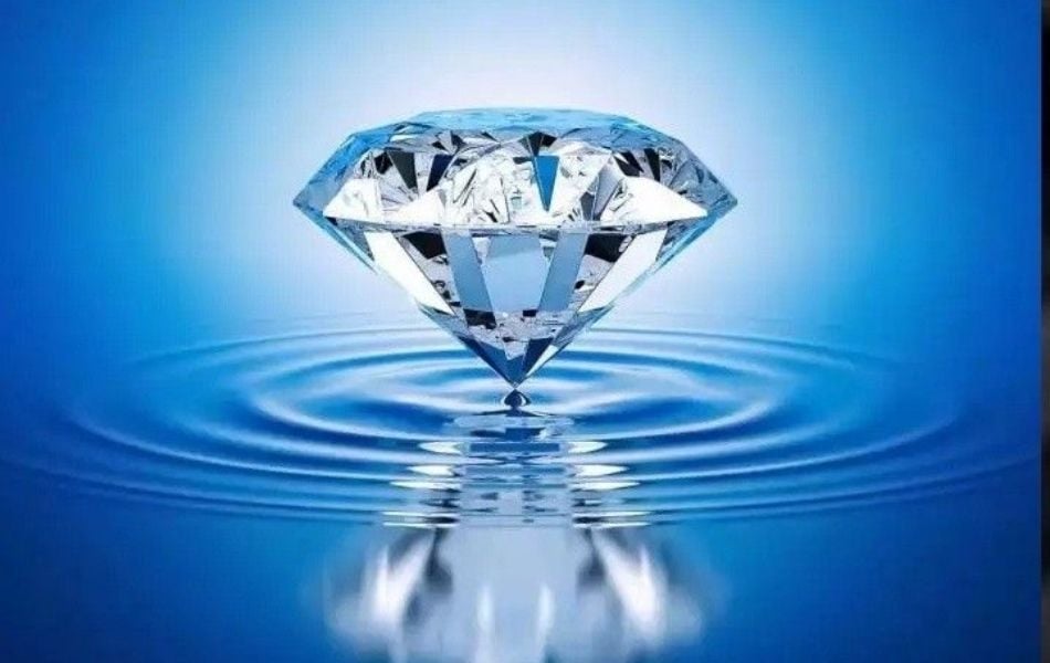 kích thước và trọng lượng của kim cương 4ly4