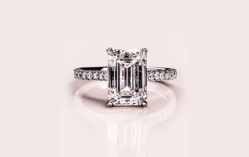Emerald Cut Diamond appeared during the Art Deco period