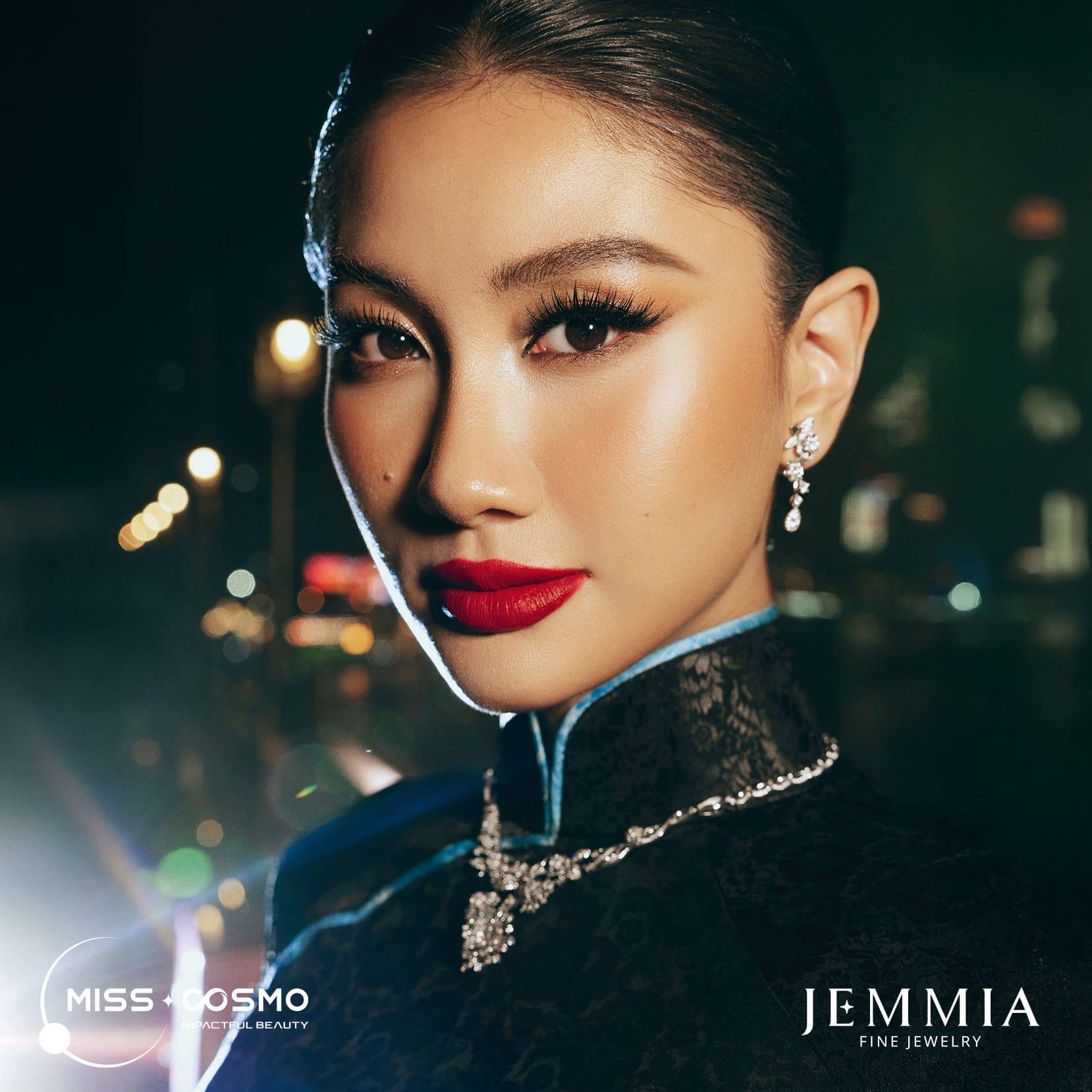 Bông tai kim cương Jemmia