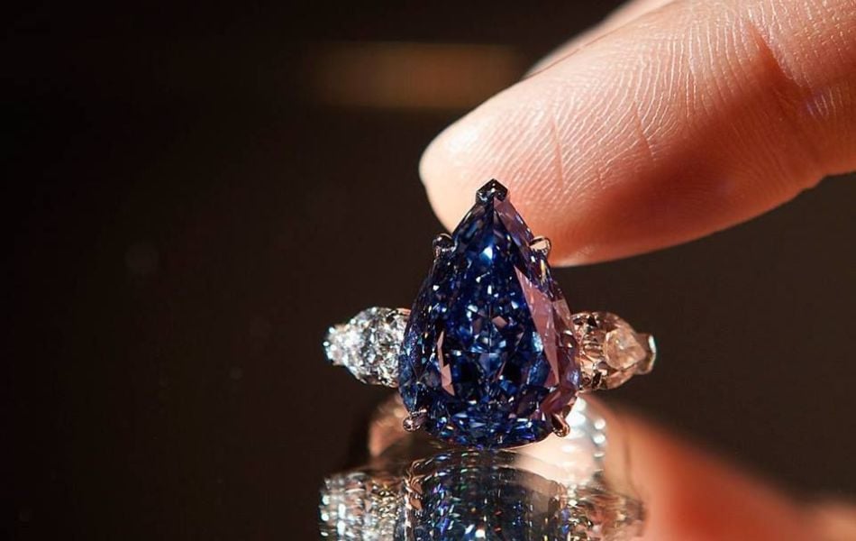 Winston Blue Diamond Ring
