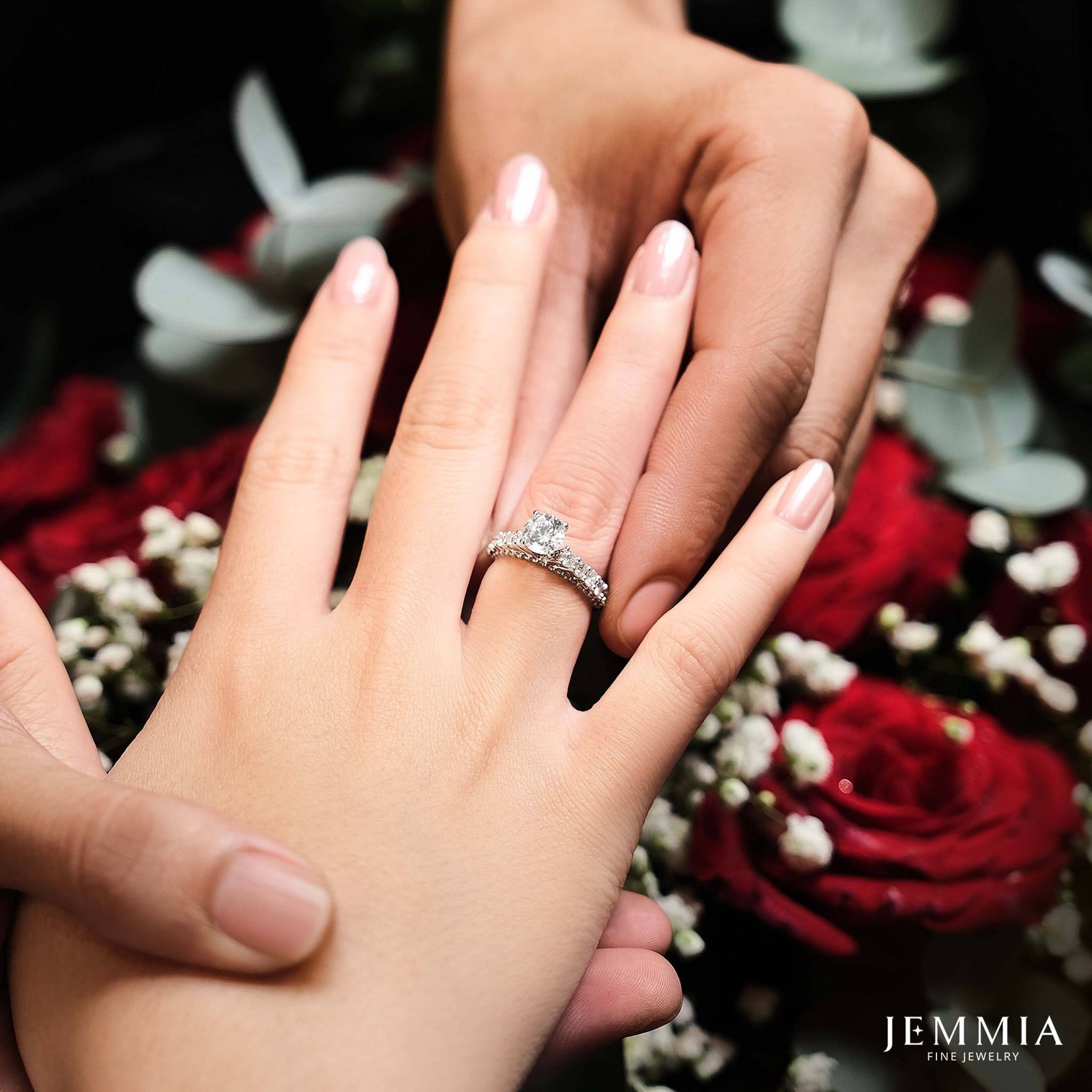 10+ mẫu nhẫn đơn và nhẫn đôi