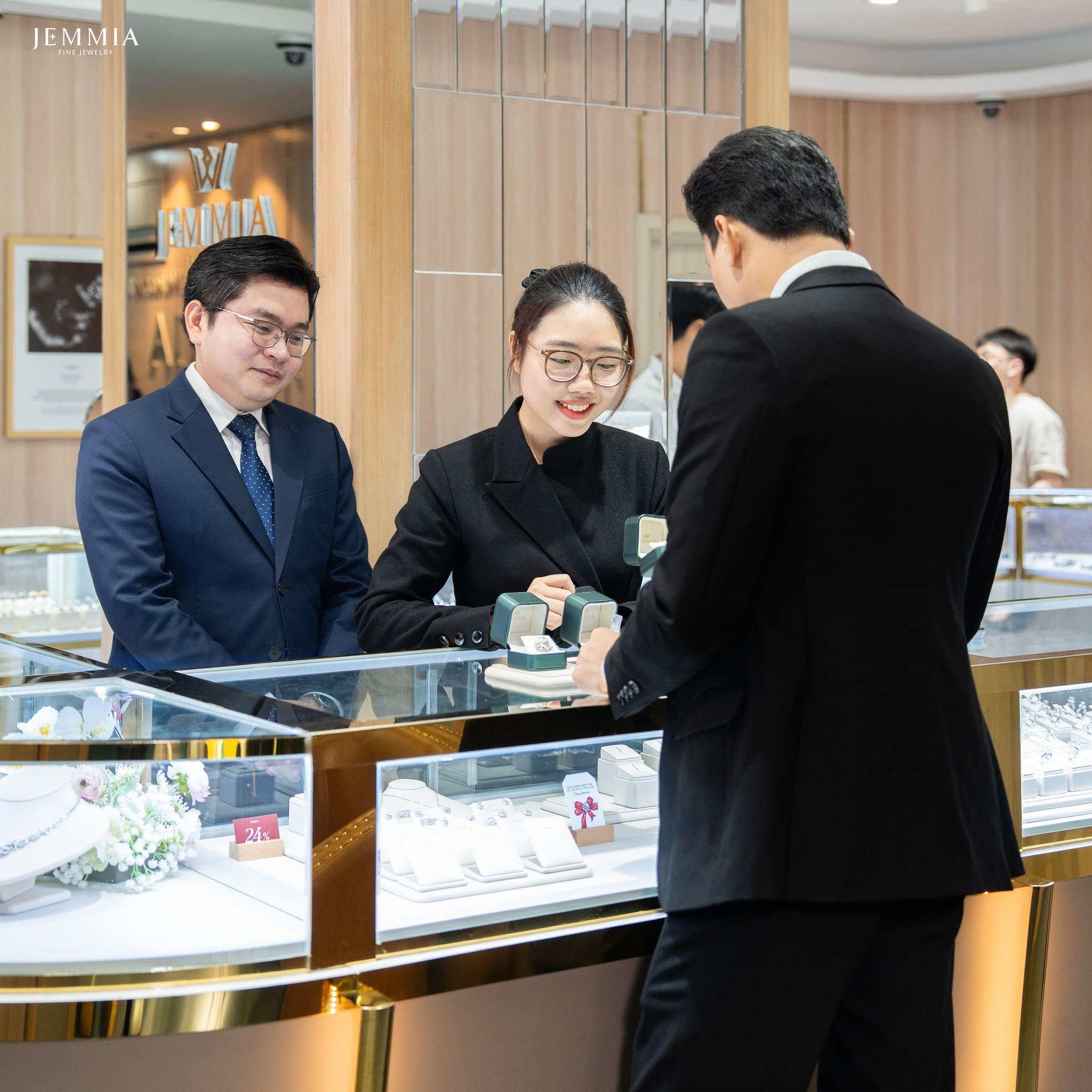 Địa điểm mua kim cương uy tín, chất lượng