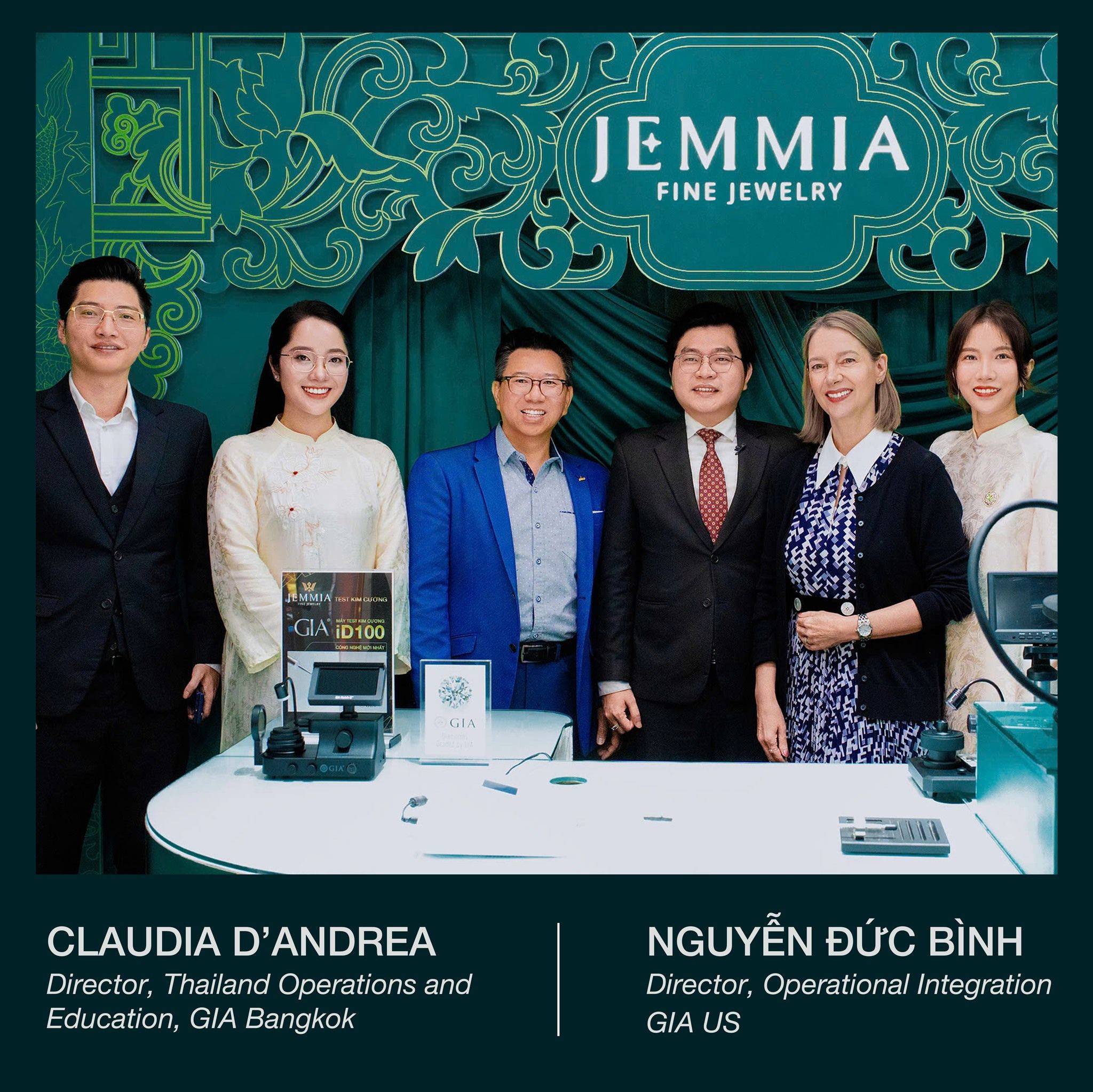 đại diện GIA Thái Lan, Hoa Kỳ ghé thăm showroom của jemmia diamond