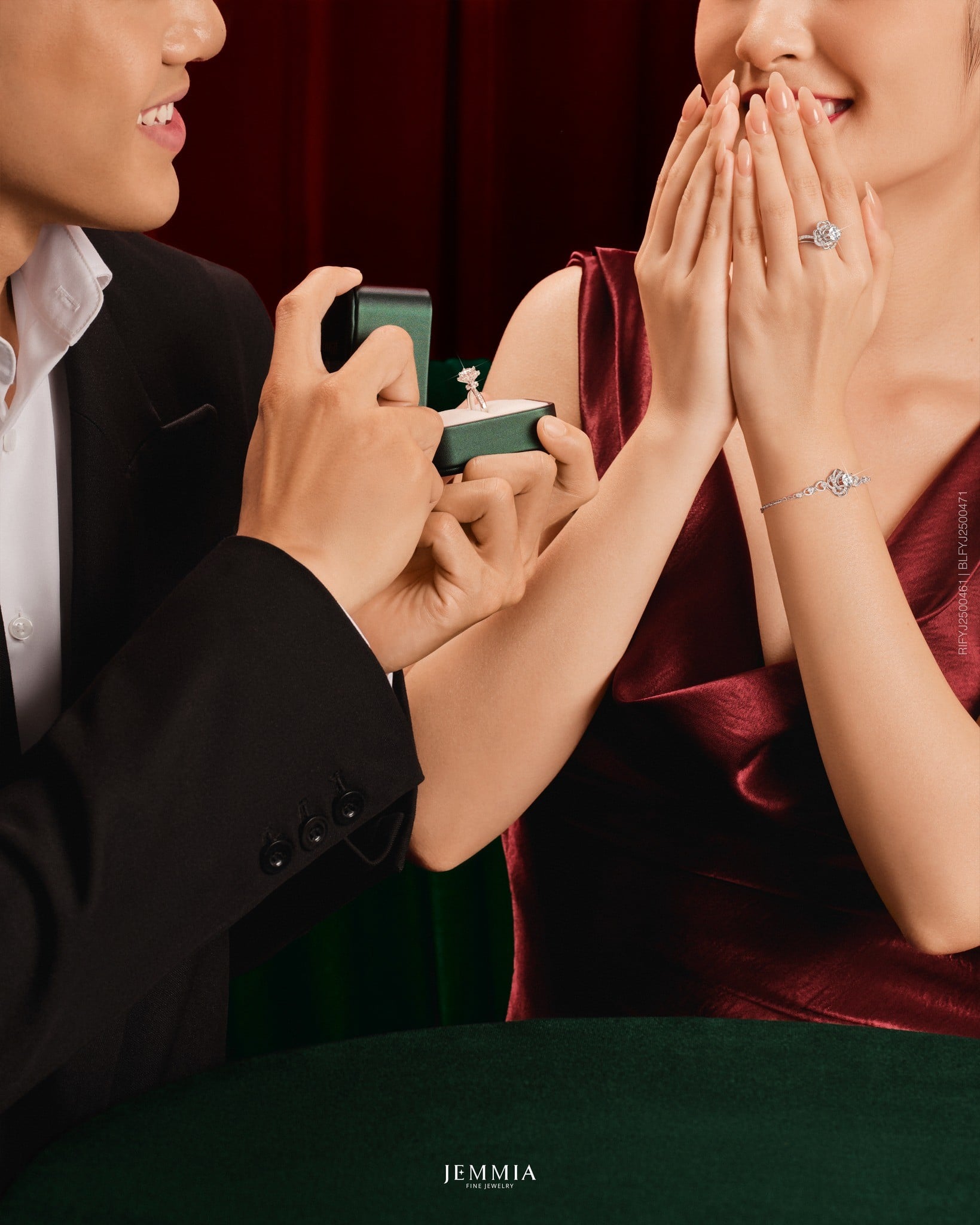 Trang sức tặng người yêu