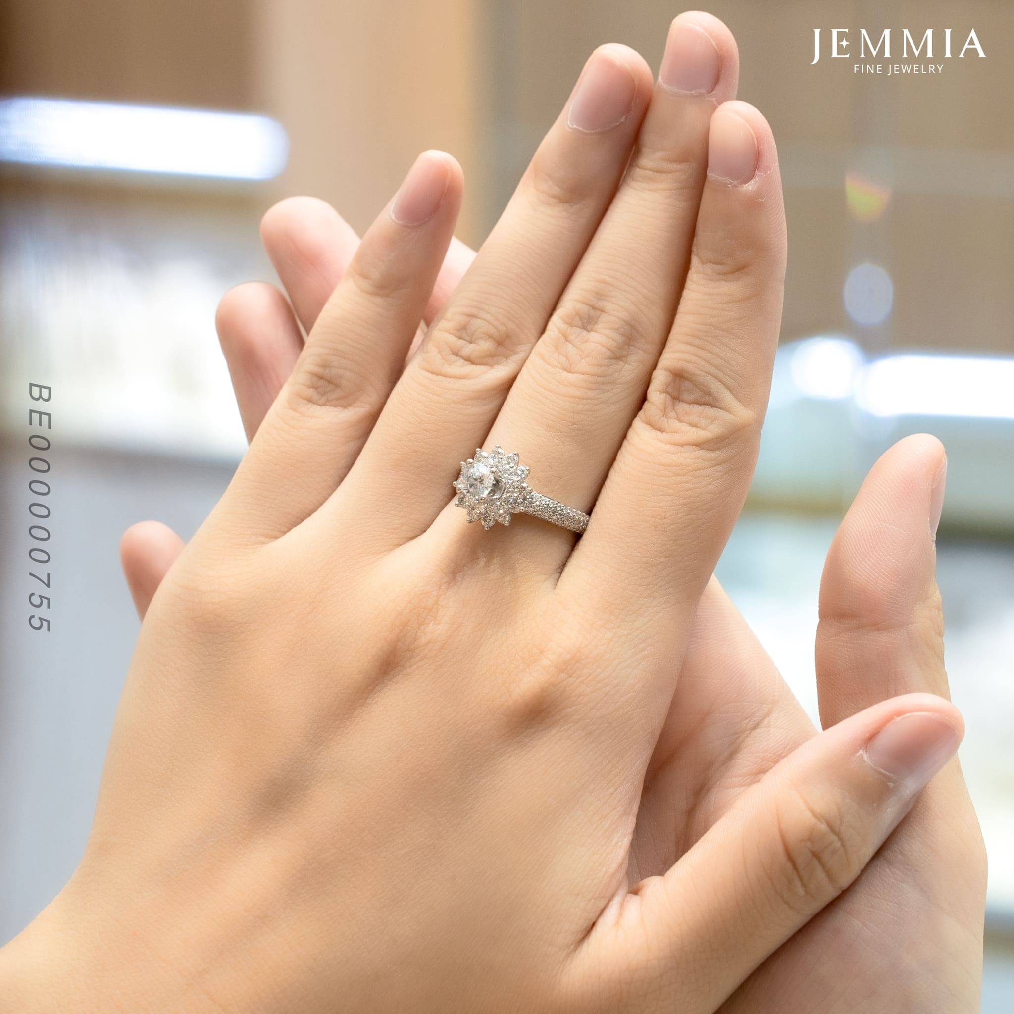 Vì sao cần kiêng kỵ khi mua nhẫn cưới