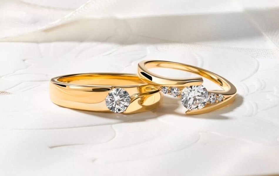 Vàng 18K là chất liệu hoàn hảo nhất để làm trang sức quà tặng cưới nhờ sự cân bằng giữa giá trị vật chất và tính thẩm mỹ thời thượng.