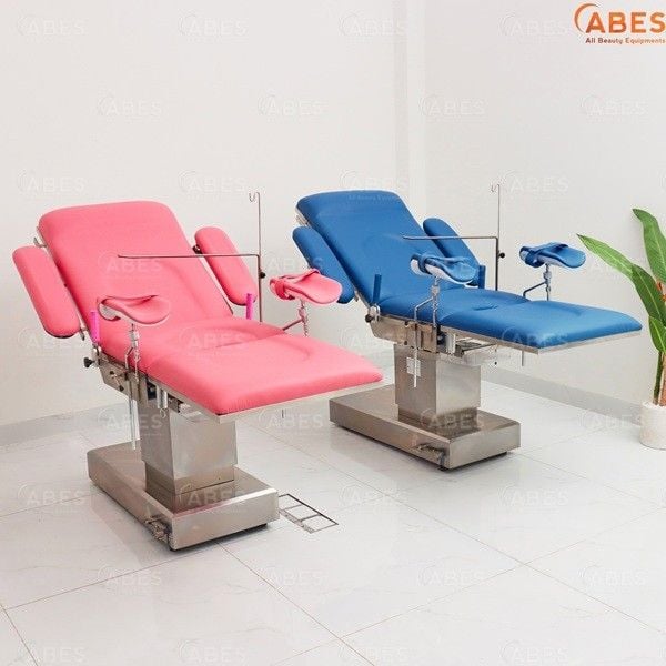 ban-kham-san-thiet-bi-quan-trong-trong-kham-thai