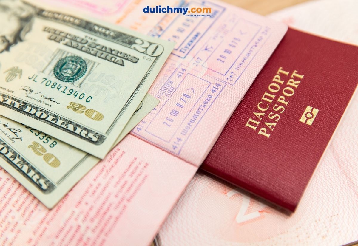 Giấy tờ và thủ tục bắt buộc