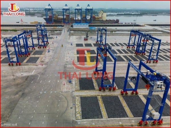 Ưu điểm của cổng trục dùng cho bốc dỡ container