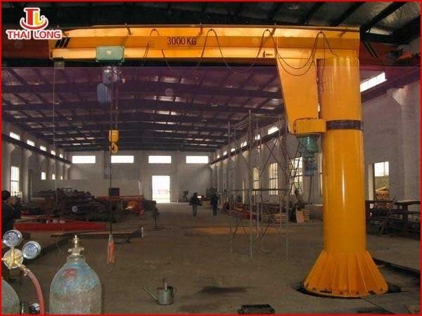 Tiêu chí chọn cầu trục quay cho nhà xưởng nhỏ và vừa