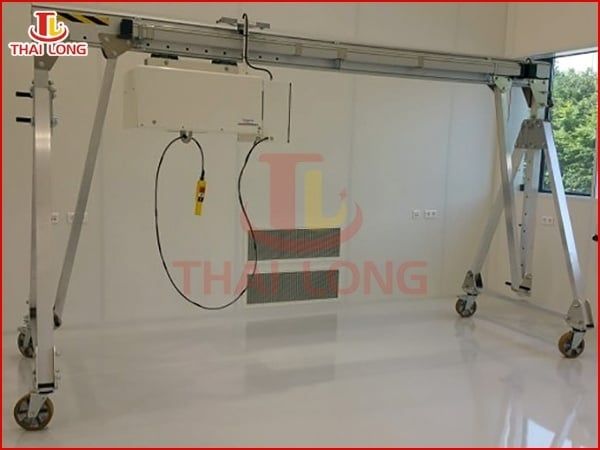 Lợi ích và tiêu chí lựa chọn cầu trục phòng sạch cho nhà máy pin