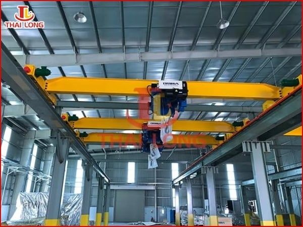 Lợi ích khi sử dụng cầu trục dầm đơn trong không gian hạn chế