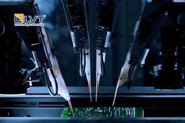 Quá trình khắc Laser phát sinh ra khói bụi Donaldson Bofa