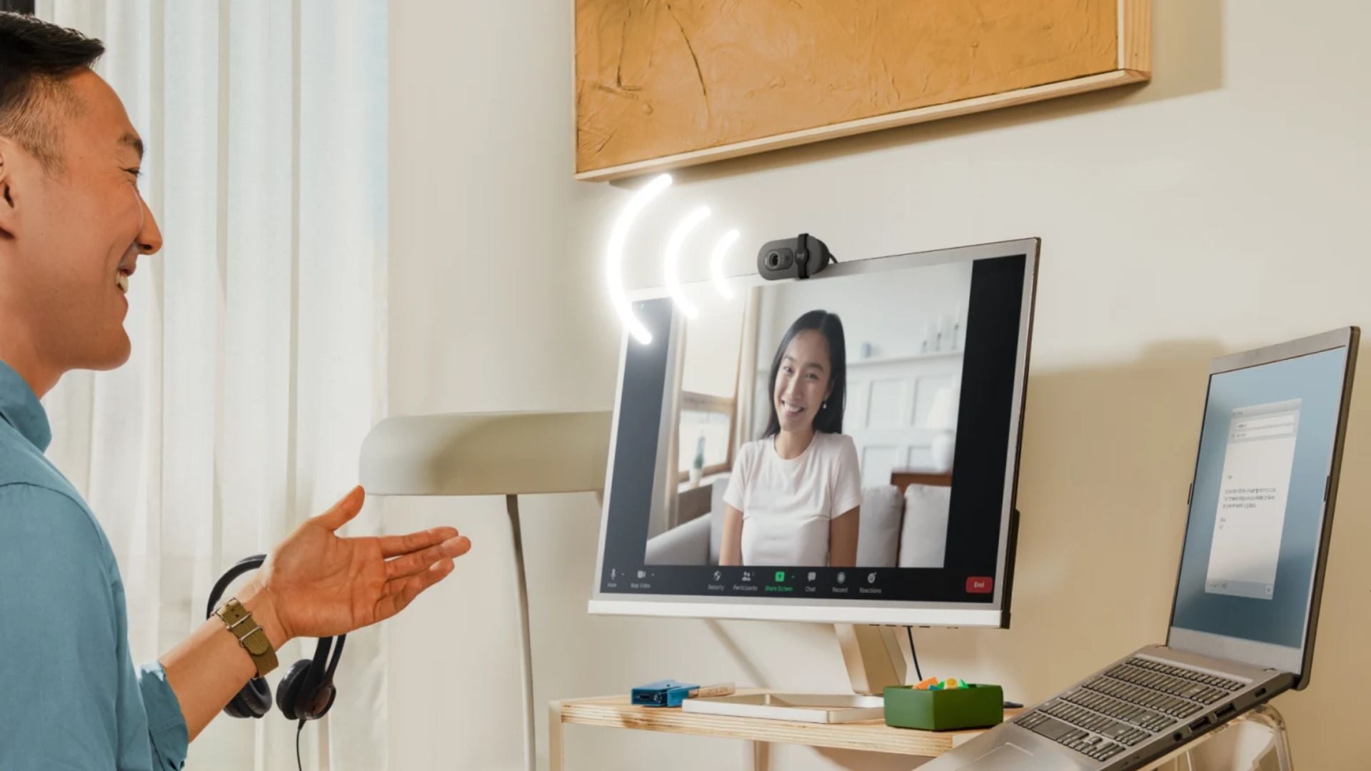 Micro chống ồn giúp âm thanh rõ ràng hơn