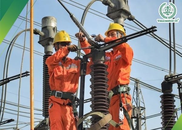 Thiết bị điện trong dây chuyền đang vận hành không thể tách rời để kiểm định riêng lẻ, được kiểm định theo chu kỳ đại tu dây chuyền thiết bị