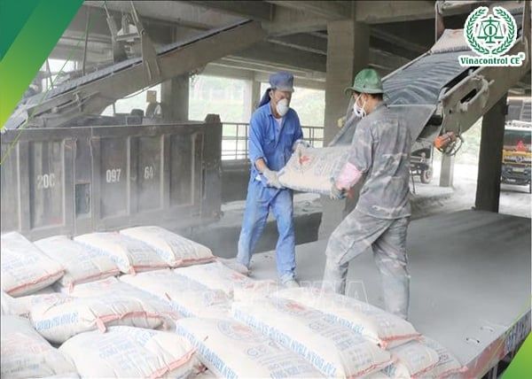 Bụi công nghiệp có ảnh hưởng trực tiếp đến sức khoẻ người lao động