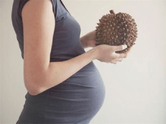 bầu ăn sầu riêng có tốt không