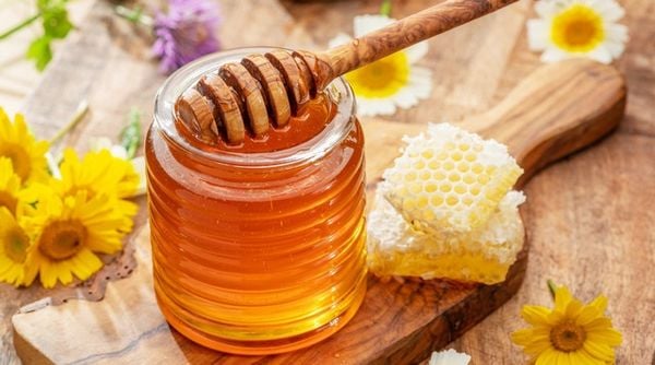 Những thực phẩm bé 7 tháng tuổi cần tránh