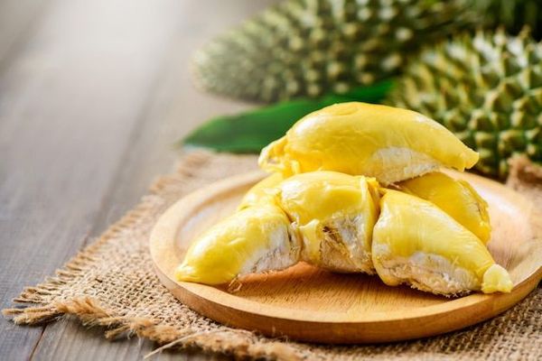 mẹ bầu nào không nên ăn sầu riêng