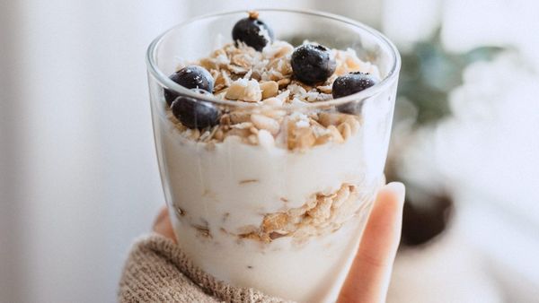 Yen mach ket hop voi sua dam A2 Ba Lan