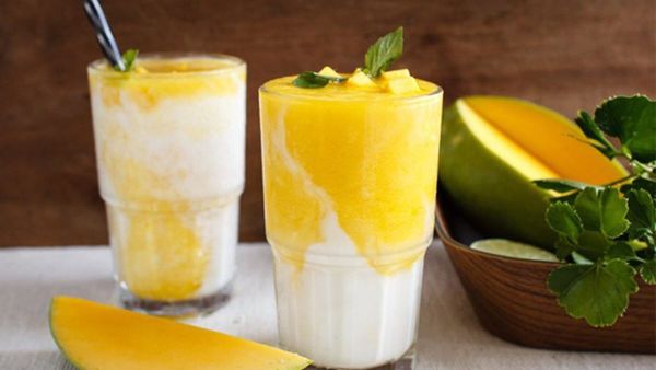 Smoothie xoai cho tre em