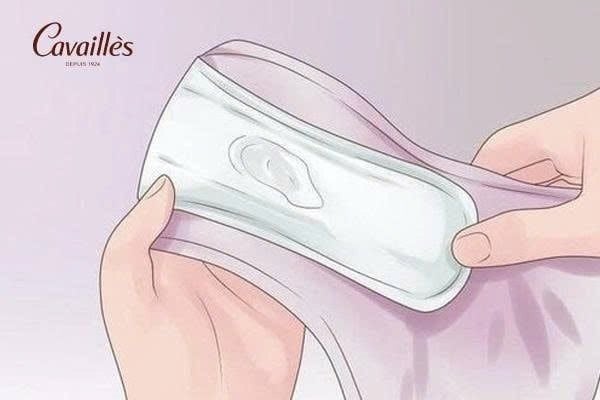 Phân biệt dịch tiết sinh lý và bất thường