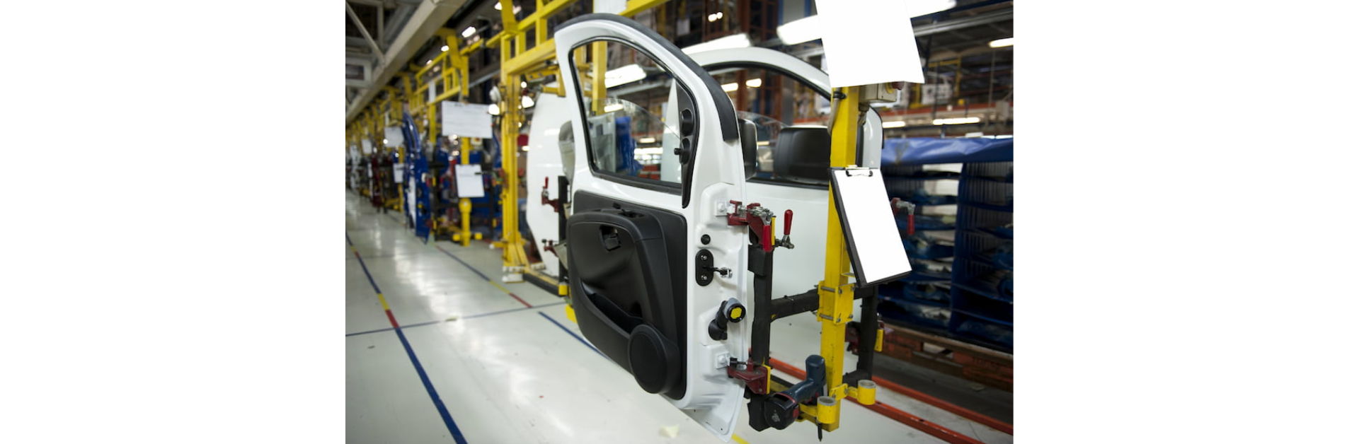 Nhựa Peek trong ngành sản xuất ô tô