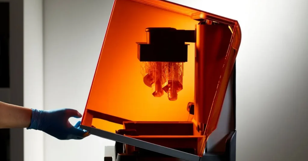 3D SLA là gì? Cách hoạt động, ưu nhược điểm & ứng dụng