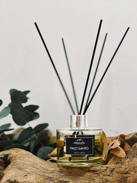 tinh dầu tan hương palo santo