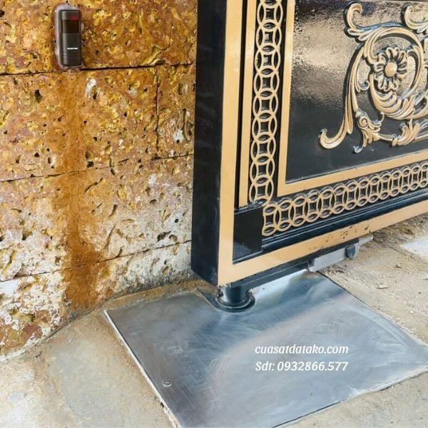 cổng tự động âm sàn