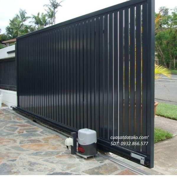 cổng lùa tự động 1 cánh ray dưới