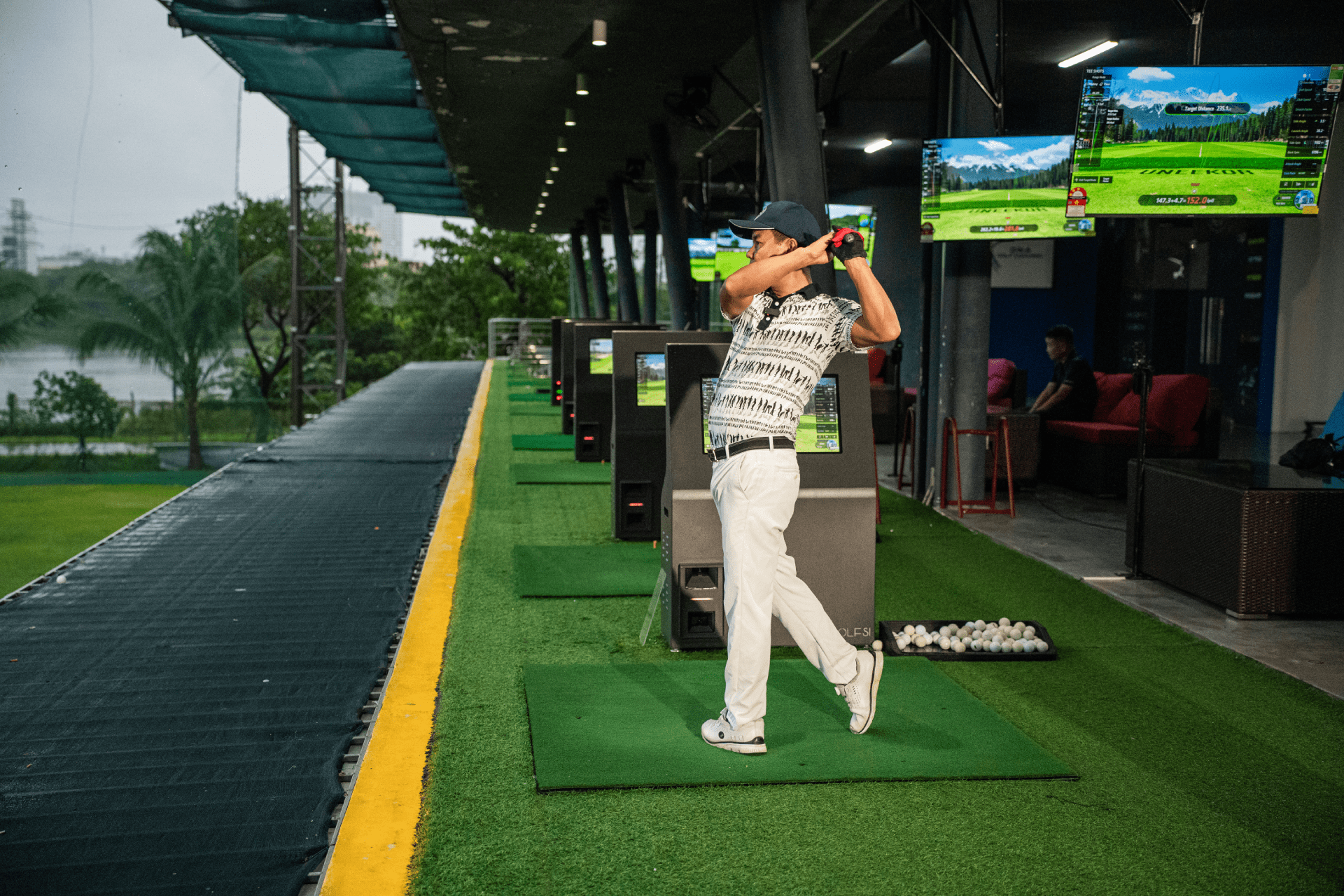 Hùng Anh T&C hợp tác cùng sân tập golf DNC Đà Nẵng