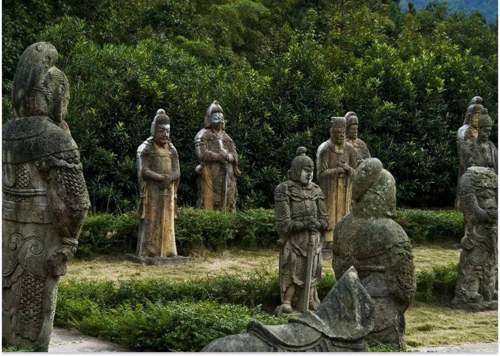 Thần Đạo với tượng đá cổ