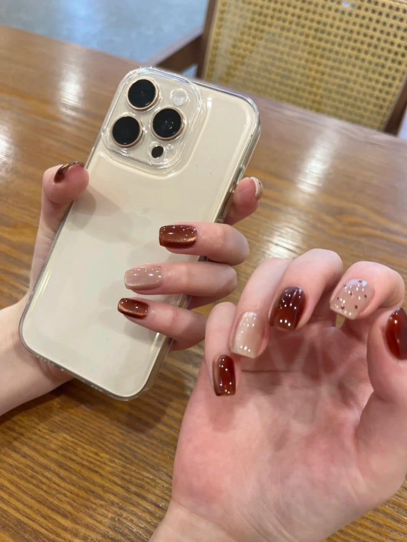 những mẫu nail đẹp cho móng ngắn