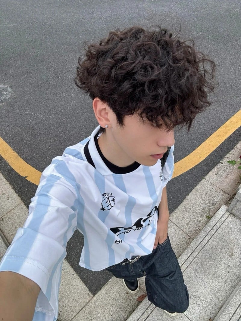 tóc ngắn cho trán cao nam